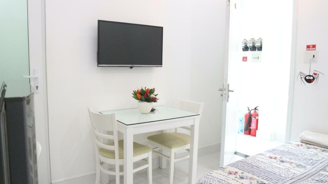 Smiley Apartment 9 Ho Chi Minh City Exterior photo